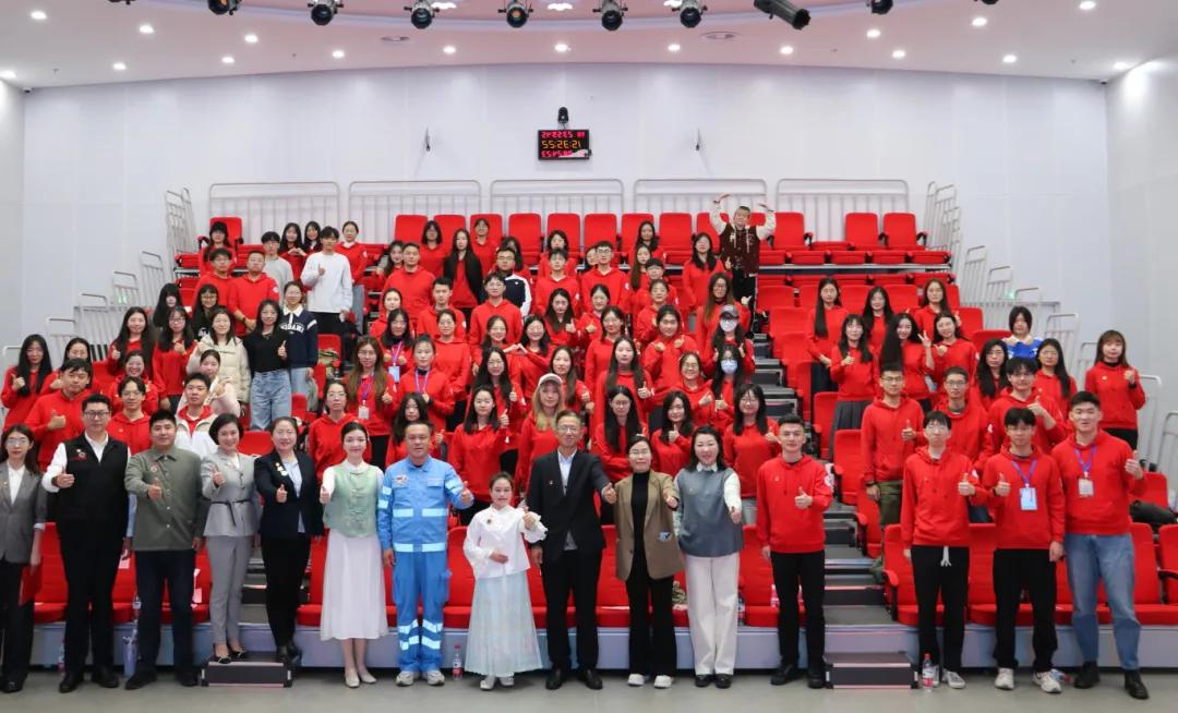 北京市学习贯彻习近平文化思想百姓宣讲市级示范团走进皇冠体育官网